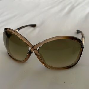 COPY - COPY - TomFord classic sunglasses